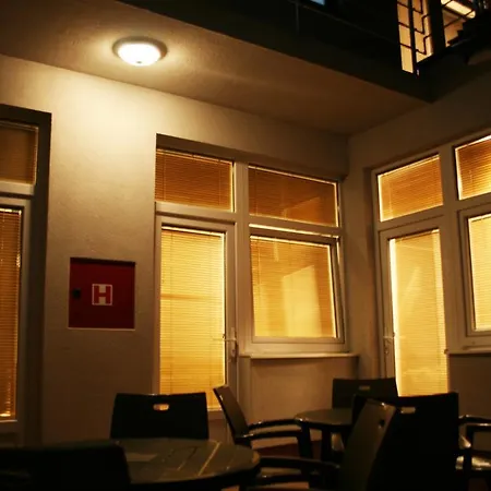 Hostel Mak