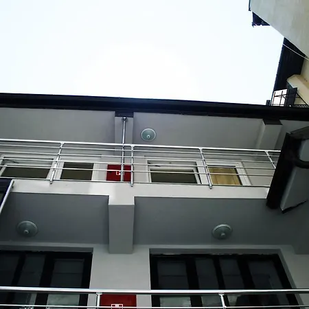 Mak Hostel *